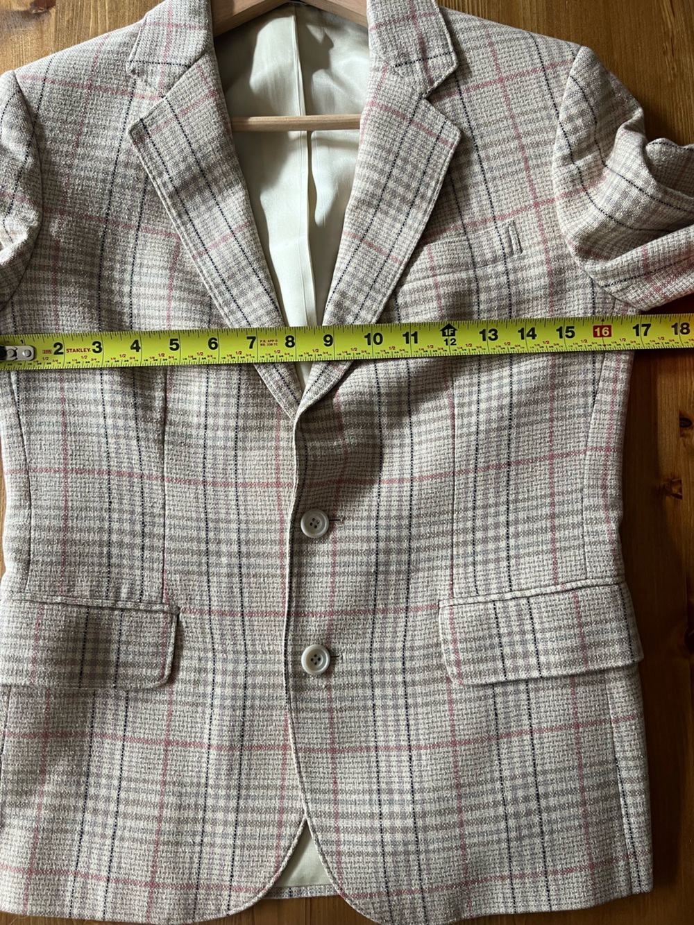 VTG Silk and Wool Blend Plaid Beige & Pink Women's Blazer – Two-Button Jacket - Picture 3 of 6